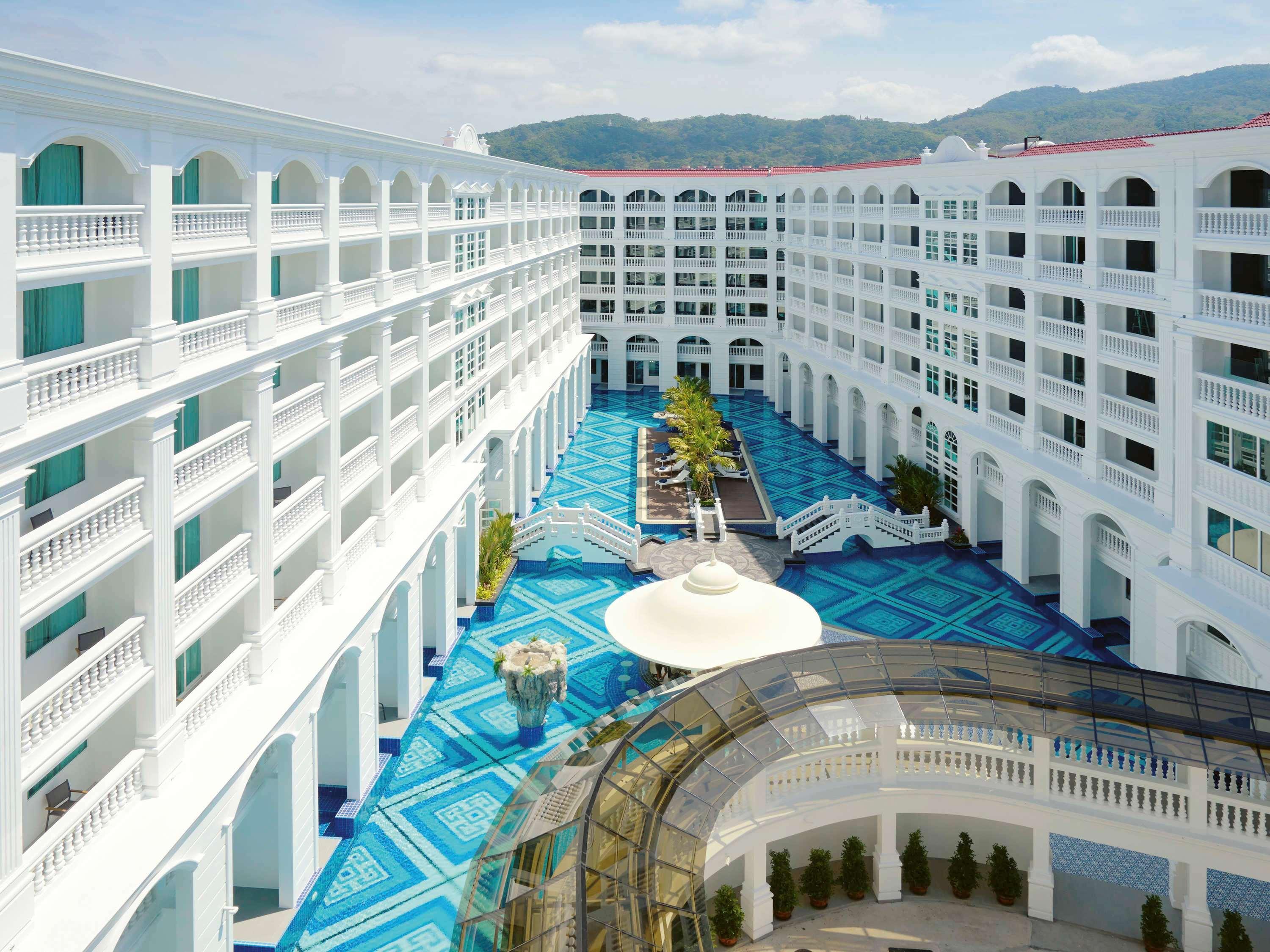 酒店 Moevenpick Myth Phuket 5*