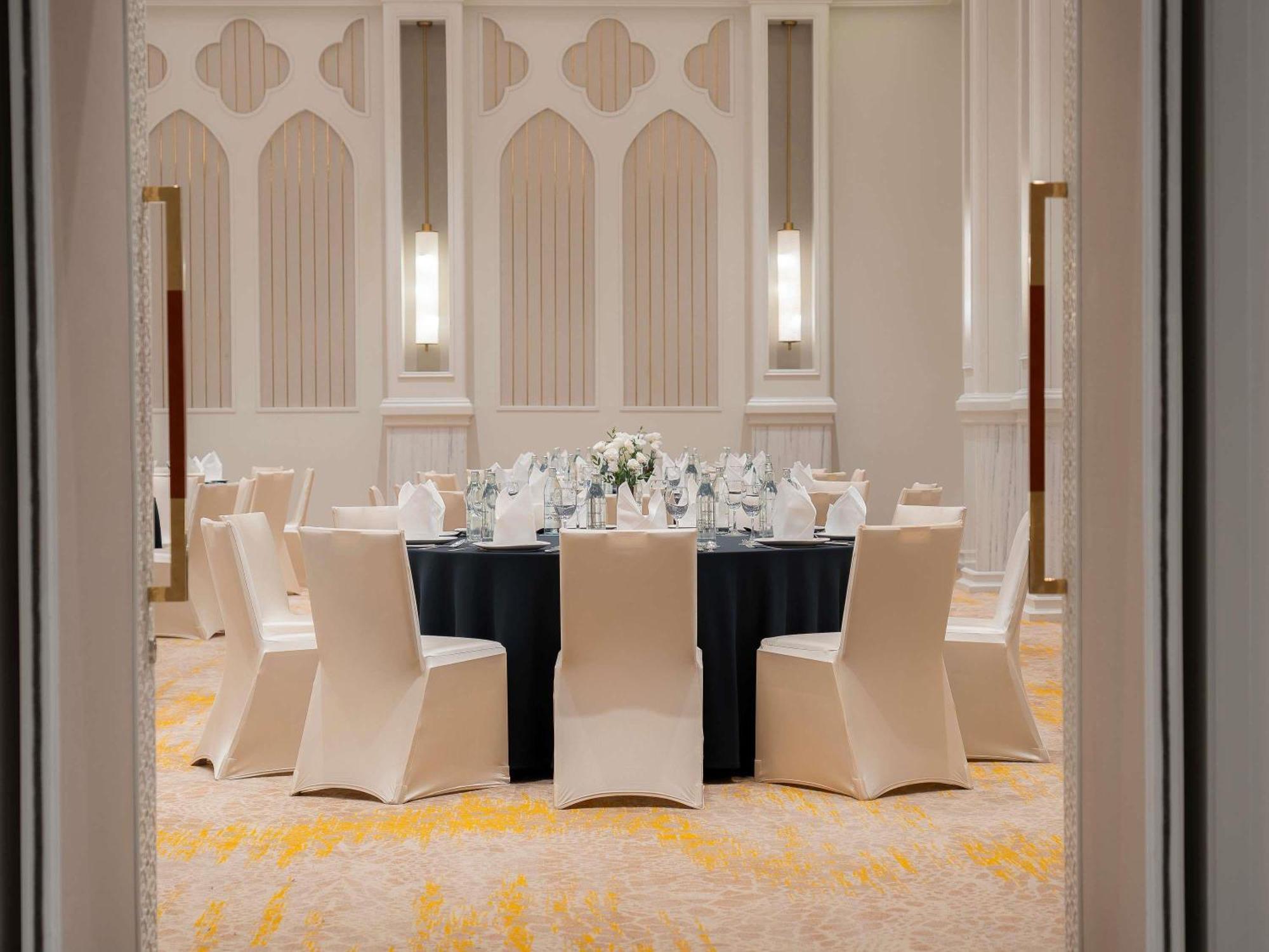 Moevenpick Myth Phuket Hotel 5*