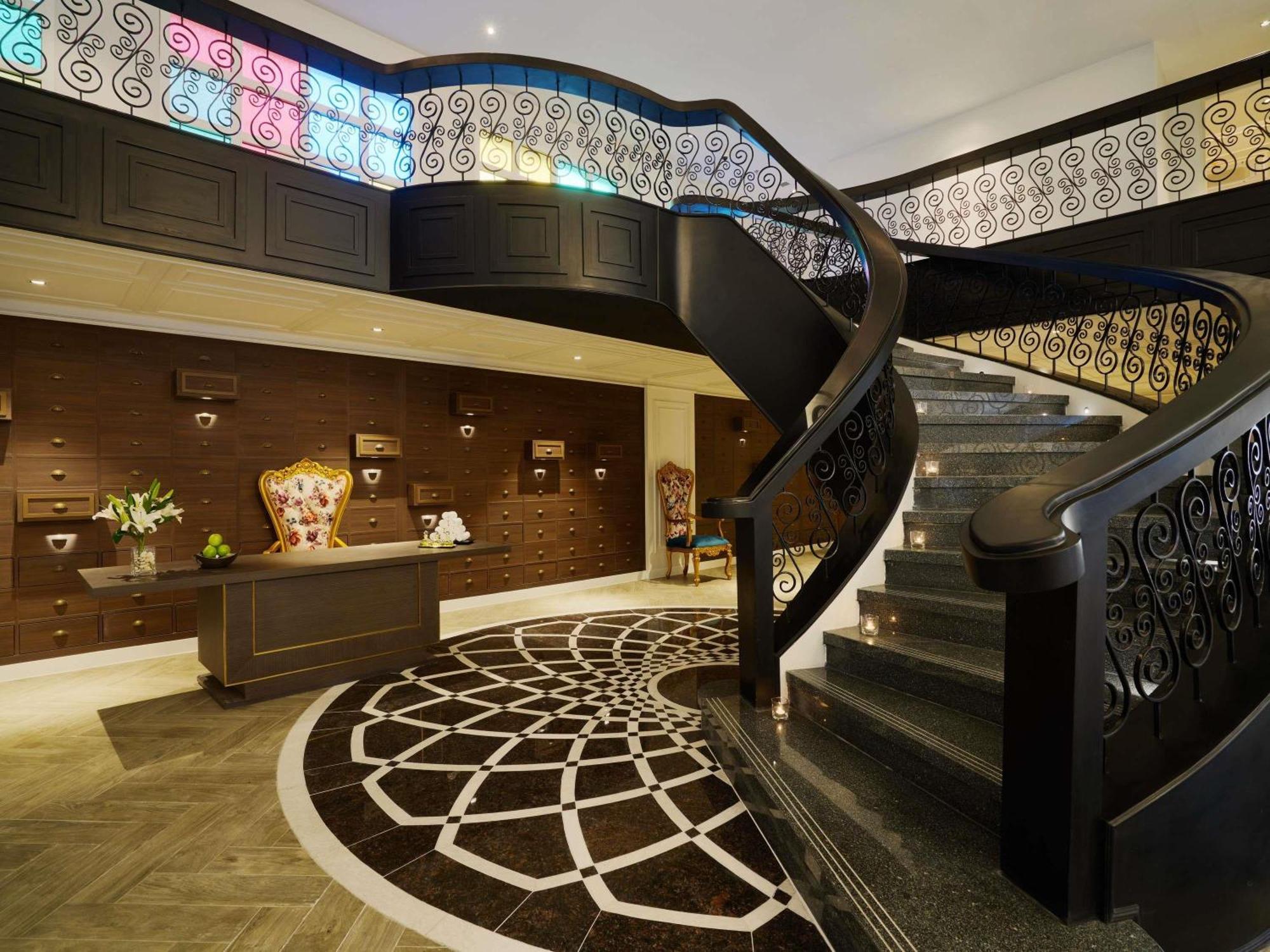 Moevenpick Myth Phuket 5* Patong