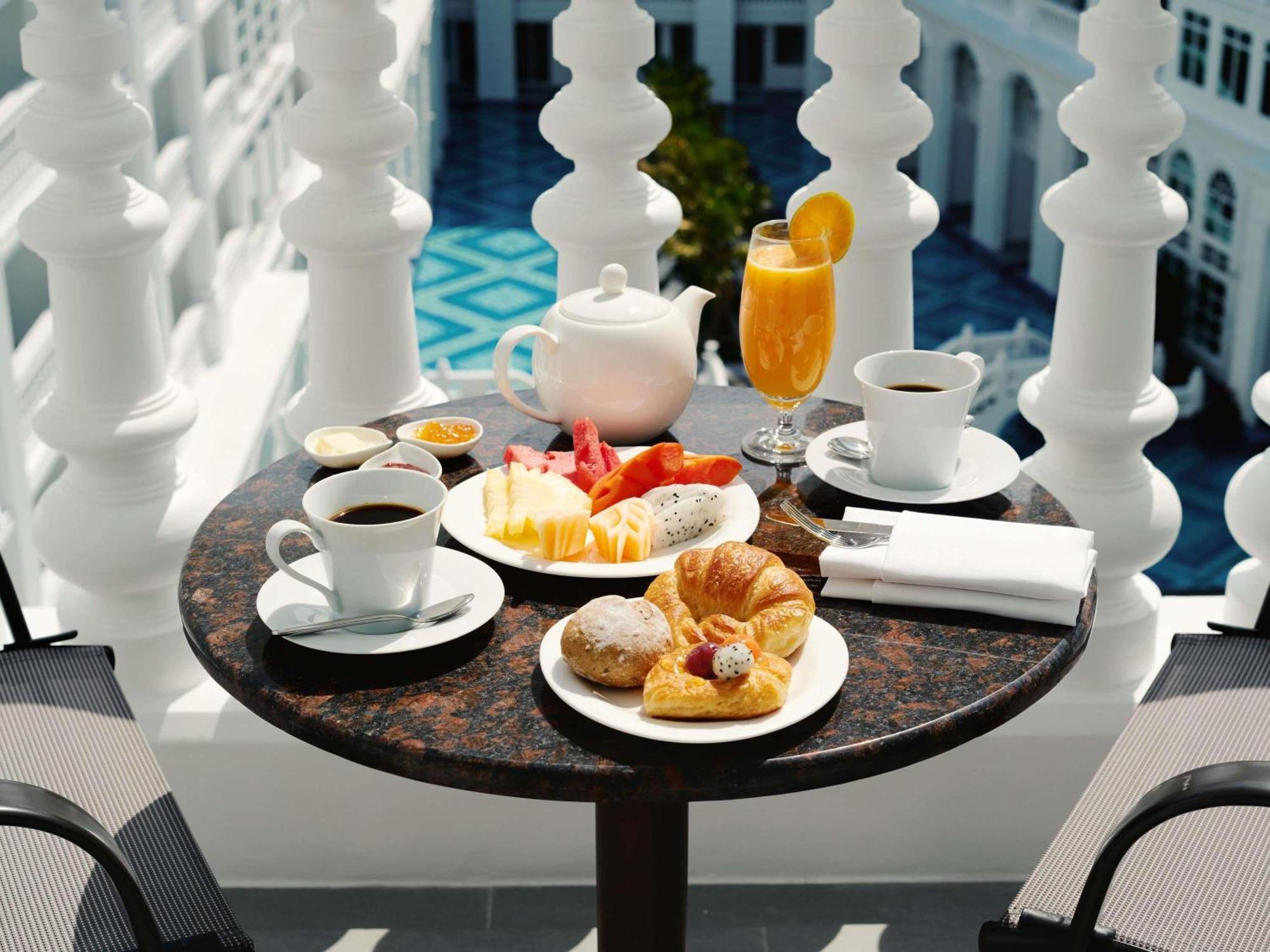 Moevenpick Myth Phuket 5*